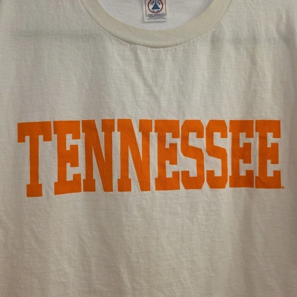 Men's XL White Shirt UT Vols University of Tennessee 100% Cotton‎